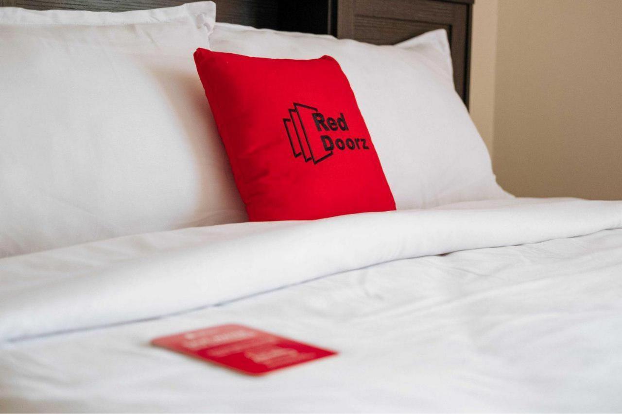 Reddoorz @ Jalan Padat Karya Prabumulih Perabumulih Ngoại thất bức ảnh