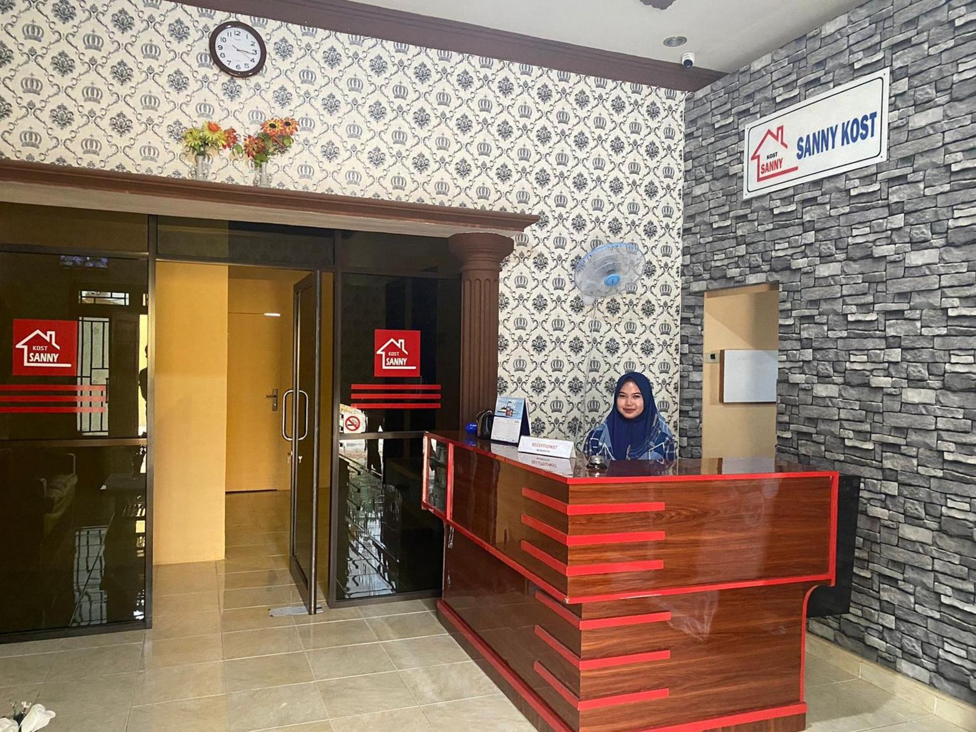 Reddoorz @ Jalan Padat Karya Prabumulih Perabumulih Ngoại thất bức ảnh